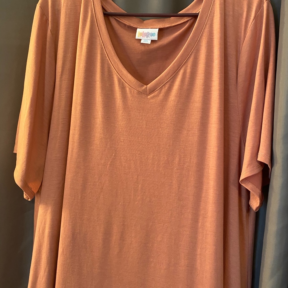 2X Lularoe Iris